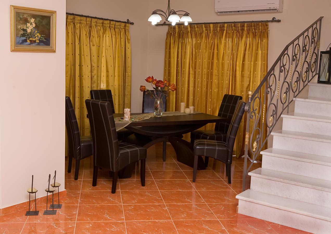 Villa Clio Arménoi Buitenkant foto